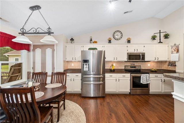 181 Green View RD, Moyock, NC 27958