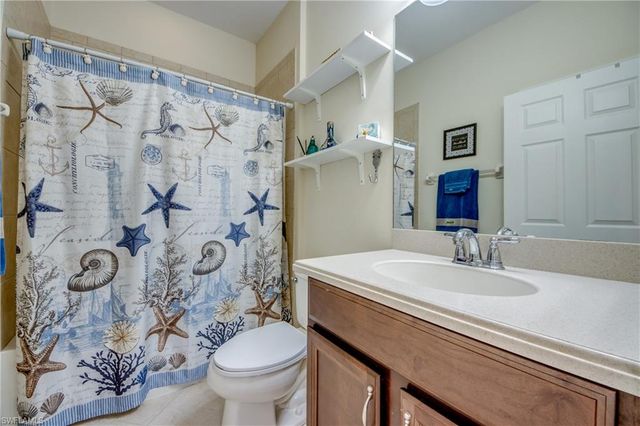 2616 Maraval CT, Cape Coral, FL 33991