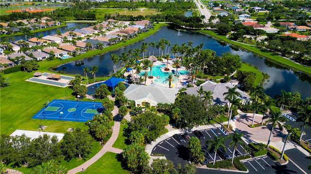 2616 Maraval CT, Cape Coral, FL 33991