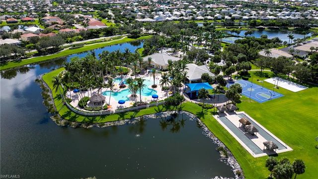 2616 Maraval CT, Cape Coral, FL 33991