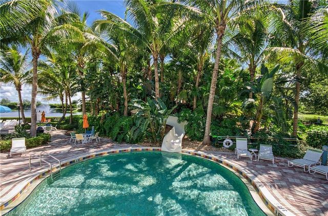 2616 Maraval CT, Cape Coral, FL 33991