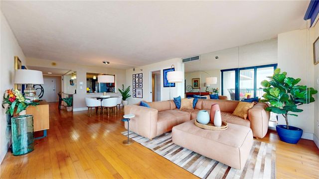 2413 BAYSHORE BOULEVARD 803, Tampa, FL 33629