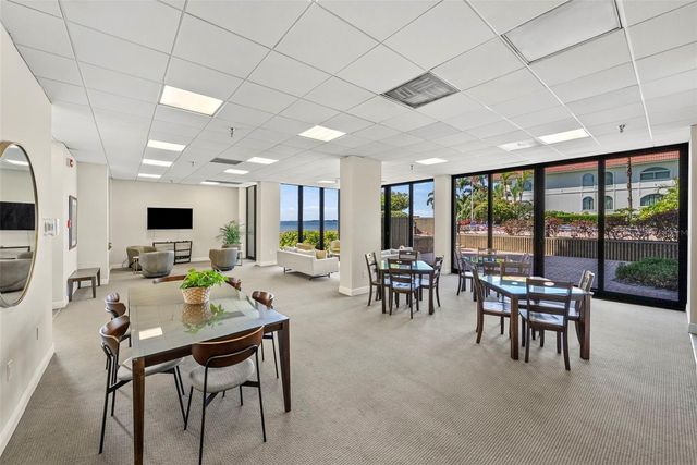 2413 BAYSHORE BOULEVARD 803, Tampa, FL 33629