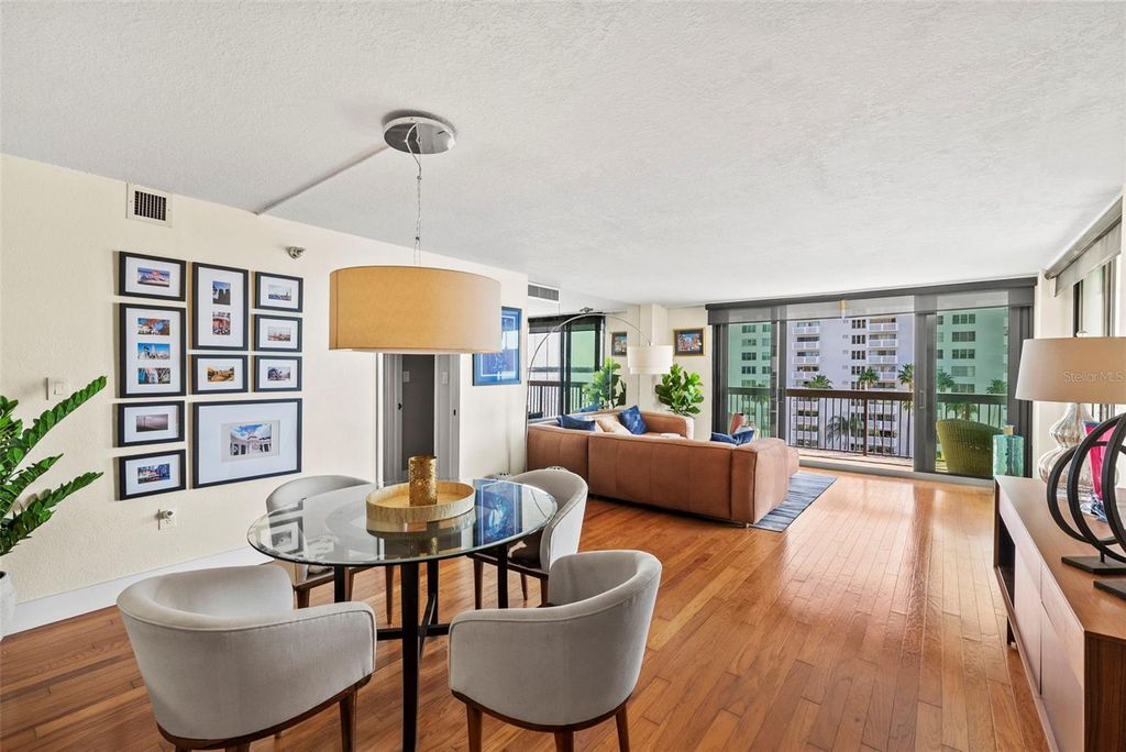 Image 18 of property listing at 2413 BAYSHORE BOULEVARD 803, Tampa, FL 33629