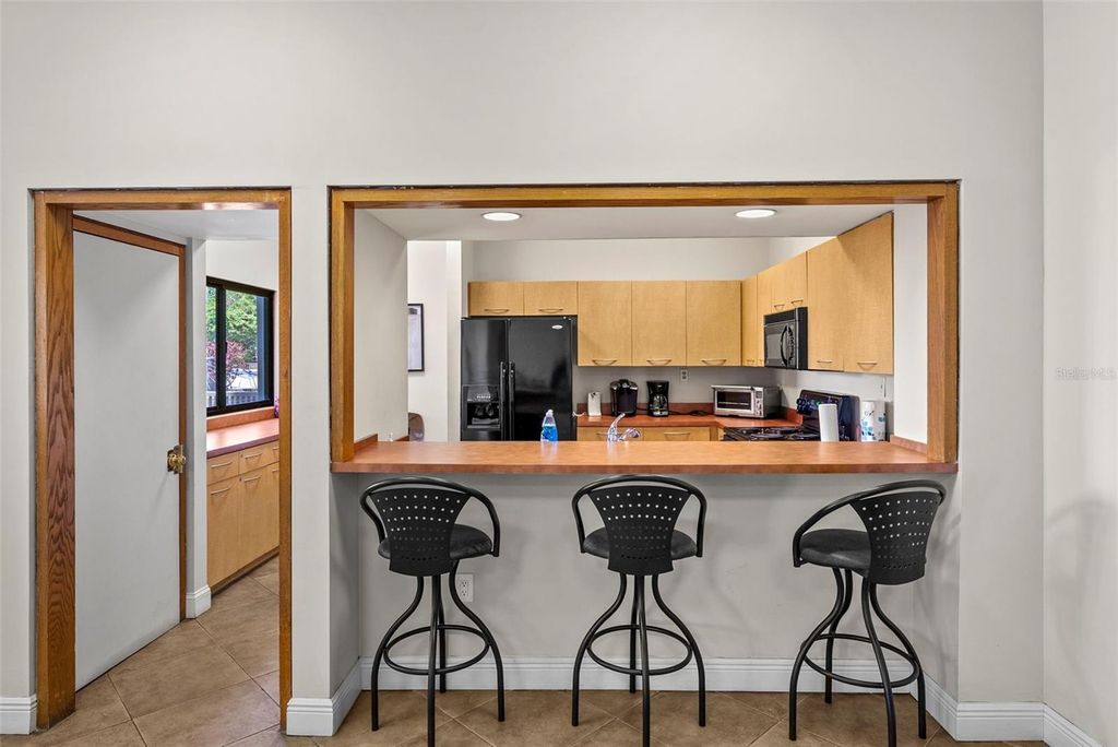 Image 80 of property listing at 2413 BAYSHORE BOULEVARD 803, Tampa, FL 33629