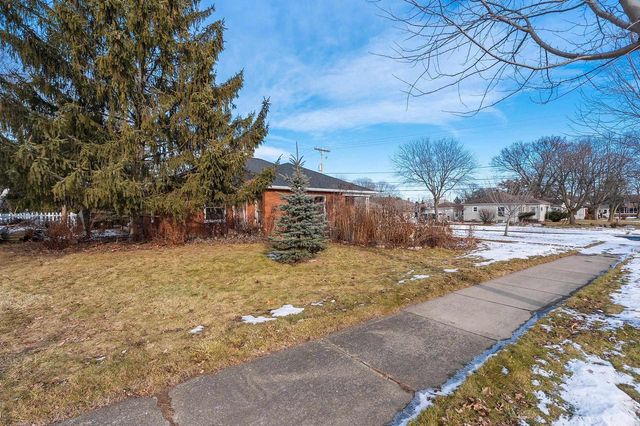 134 E BYRD STREET, Appleton, WI 54911