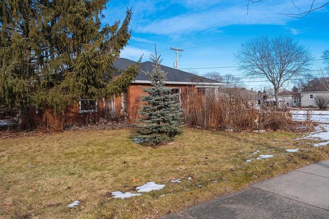 134 E BYRD STREET, Appleton, WI 54911