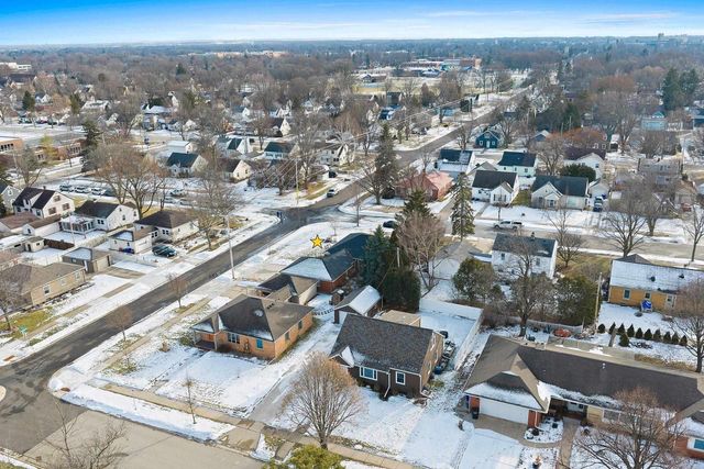 134 E BYRD STREET, Appleton, WI 54911