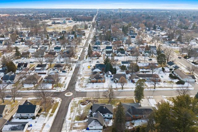 134 E BYRD STREET, Appleton, WI 54911