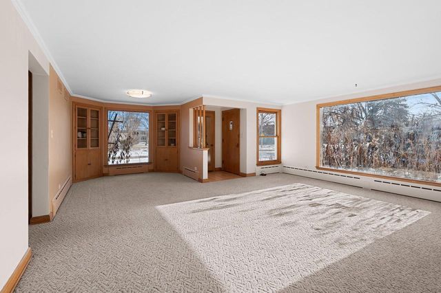 134 E BYRD STREET, Appleton, WI 54911