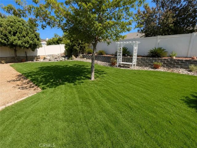 35579 Country Creek Drive, Yucaipa, CA 92399