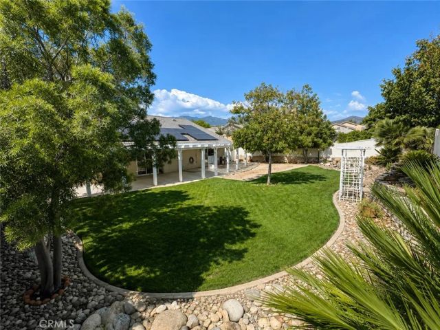 35579 Country Creek Drive, Yucaipa, CA 92399