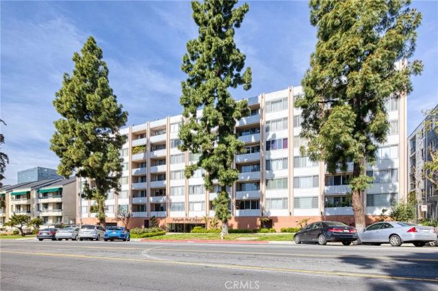 421 La Fayette 726, Los Angeles, CA 90057