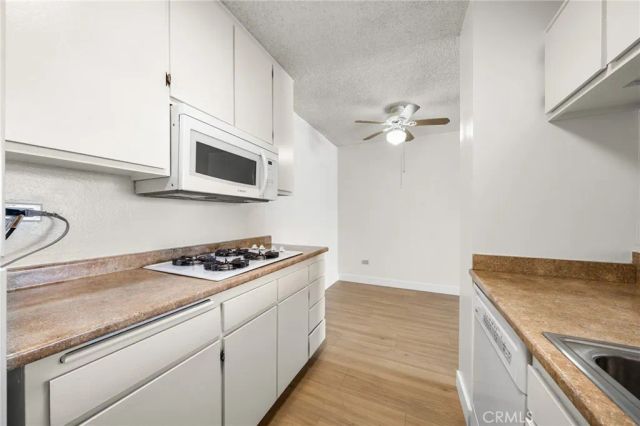 421 La Fayette 726, Los Angeles, CA 90057