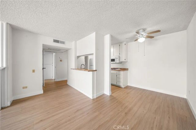 421 La Fayette 726, Los Angeles, CA 90057