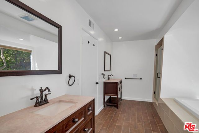 9141 Leander Place, Beverly Hills, CA 90210
