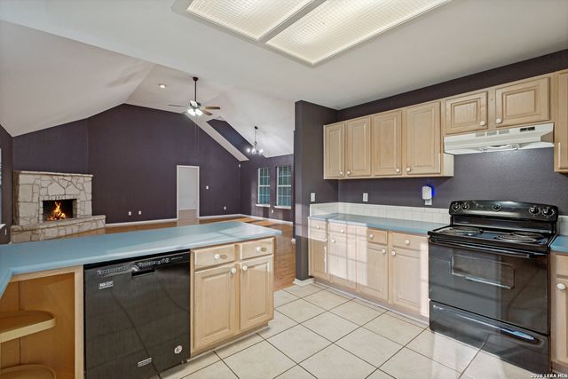 1129 Desert Gold, Boerne, TX 78006