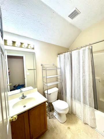 553 Newbury Way, Lexington, KY 40514