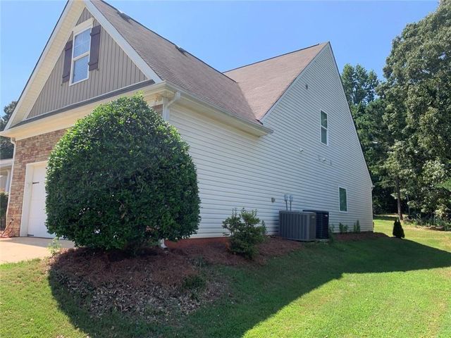 5515 Preserve Point, Flowery Branch, GA 30542