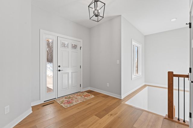 468 Panorama Circle NW, Rochester, MN 55901