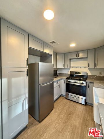 2351 Sutter Way 242, Fullerton, CA 92833