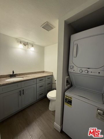 2351 Sutter Way 242, Fullerton, CA 92833