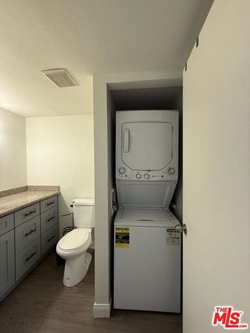 2351 Sutter Way 242, Fullerton, CA 92833