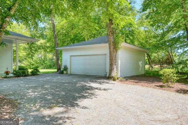 198 Riverbend Drive, Hayesville, NC 28904