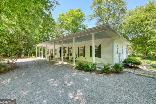 198 Riverbend Drive, Hayesville, NC 28904