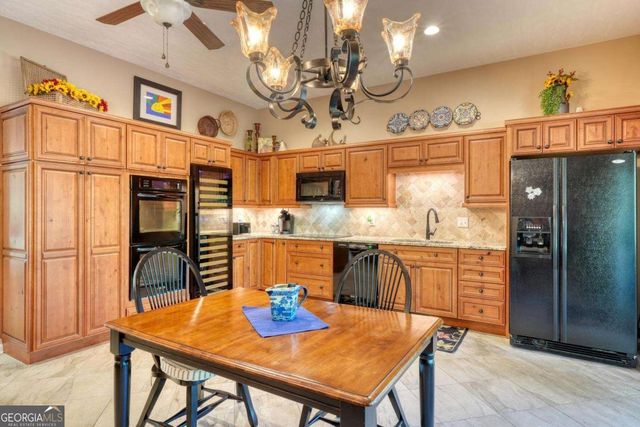 198 Riverbend Drive, Hayesville, NC 28904