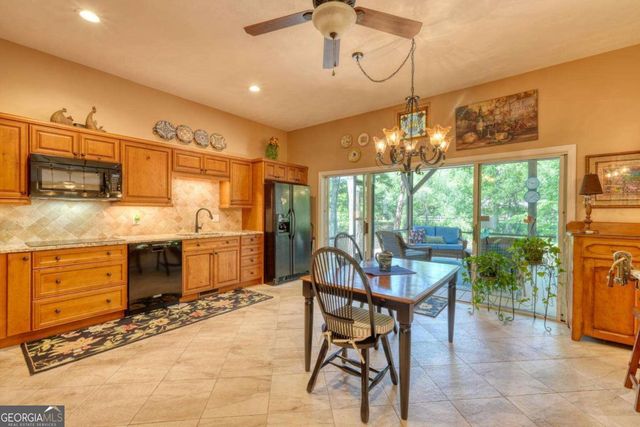 198 Riverbend Drive, Hayesville, NC 28904