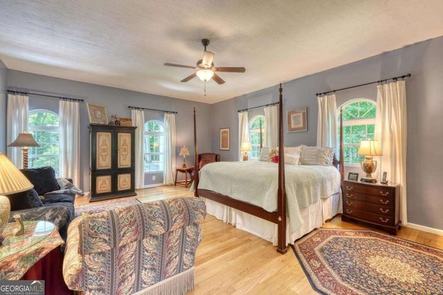 198 Riverbend Drive, Hayesville, NC 28904