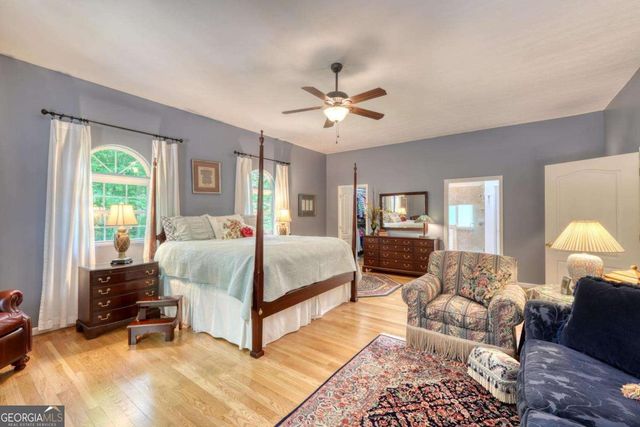 198 Riverbend Drive, Hayesville, NC 28904