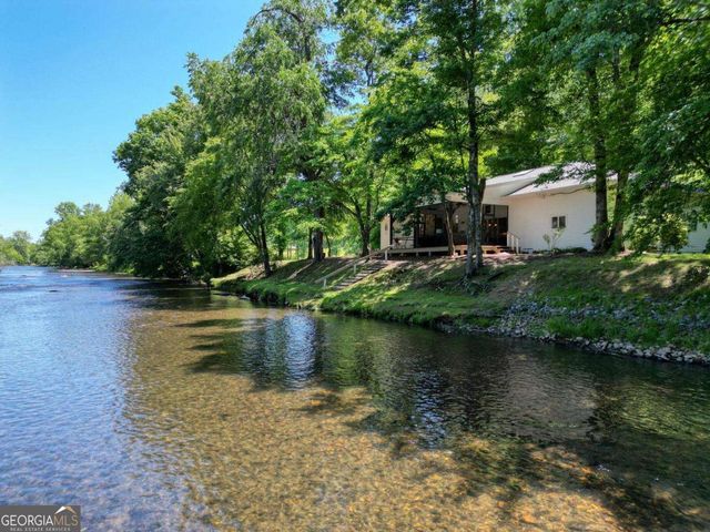 198 Riverbend Drive, Hayesville, NC 28904