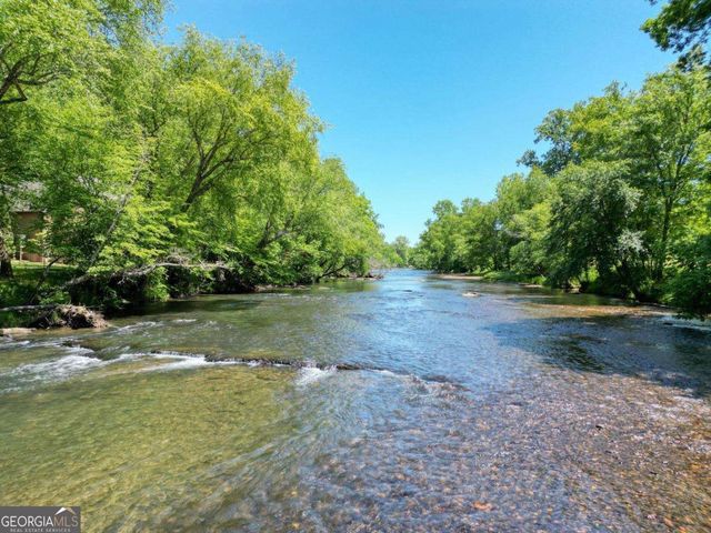 198 Riverbend Drive, Hayesville, NC 28904