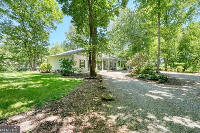 198 Riverbend Drive, Hayesville, NC 28904