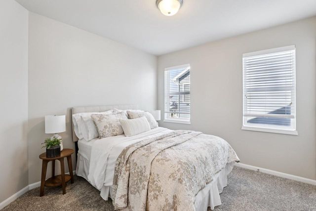 432 Crusader Point, Waunakee, WI 53597