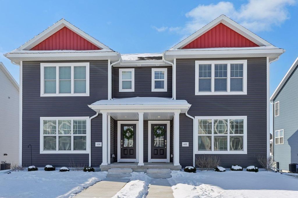432 Crusader Point, Waunakee, WI 53597