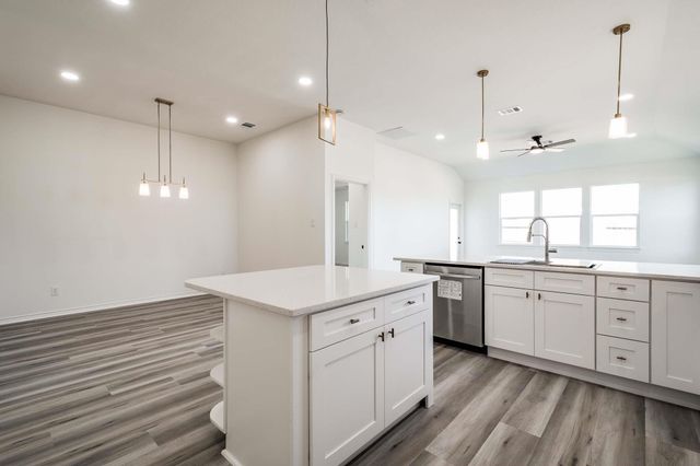 10411 Woodhill Spa Lane, Cleveland, TX 77327