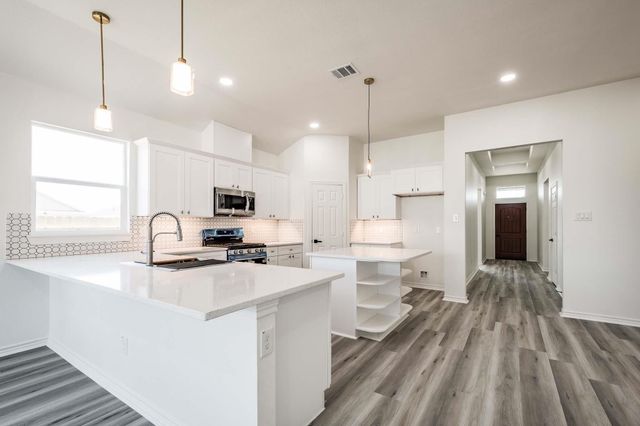 10411 Woodhill Spa Lane, Cleveland, TX 77327