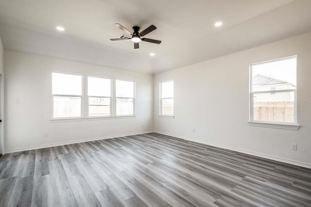 10411 Woodhill Spa Lane, Cleveland, TX 77327