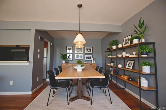 35452 Tanglewood Drive, Sterling Heights, MI 48312