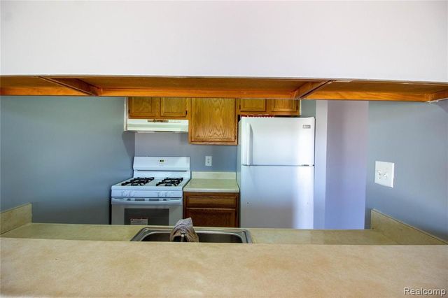 35452 Tanglewood Drive, Sterling Heights, MI 48312