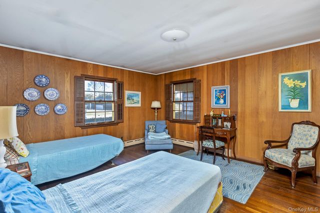 43 Halsey Road, Remsenburg, NY 11901