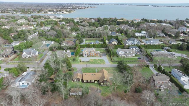 43 Halsey Road, Remsenburg, NY 11901