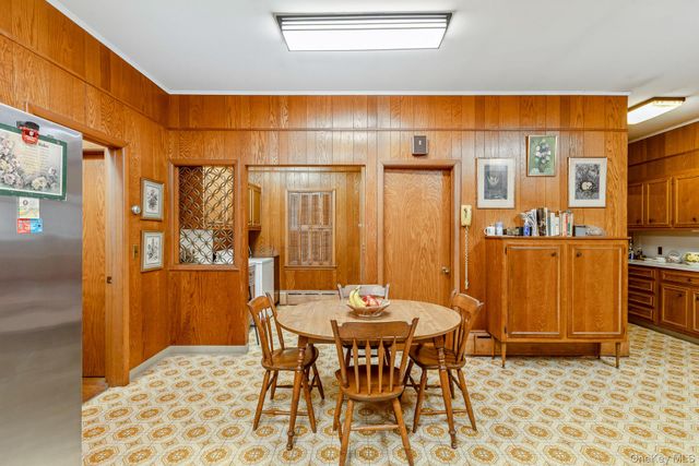 43 Halsey Road, Remsenburg, NY 11901