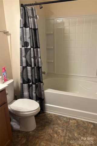 15217 Wrights Crossing Drive, Charlotte, NC 28278