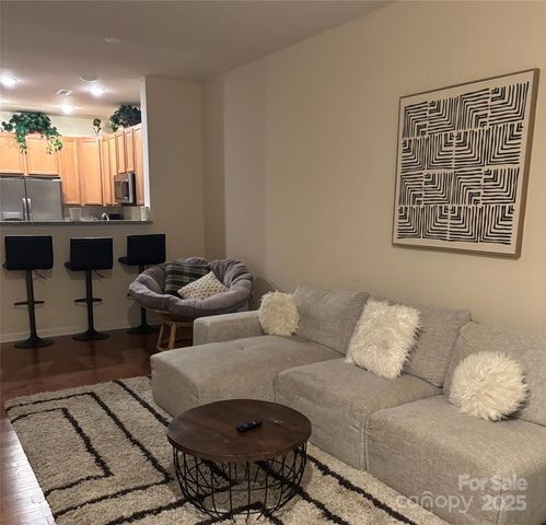 15217 Wrights Crossing Drive, Charlotte, NC 28278