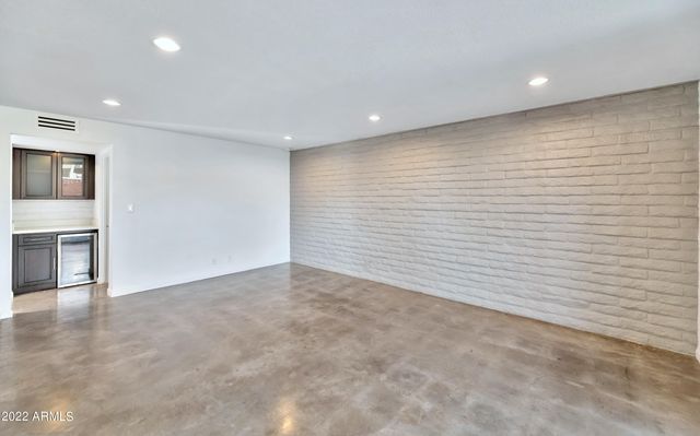 1615 E Maryland Avenue, Phoenix, AZ 85016