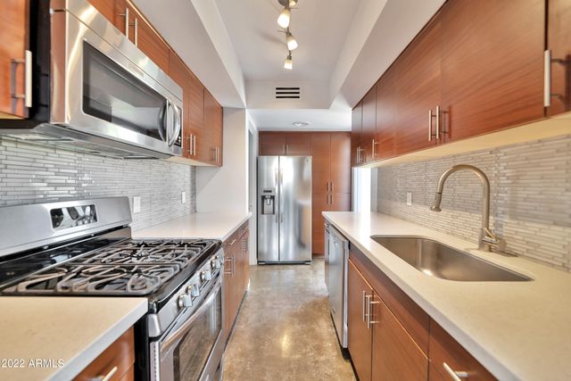 1615 E Maryland Avenue, Phoenix, AZ 85016